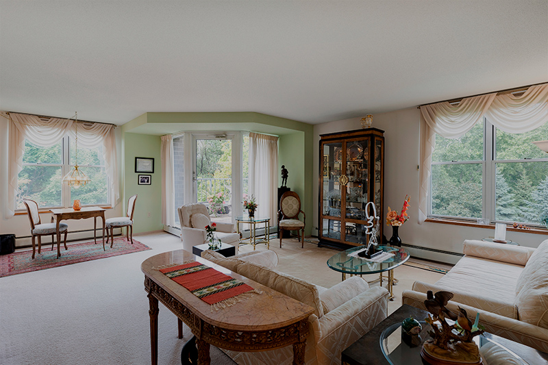 ndependent Living vs. Assisted Living in Roseville, MN