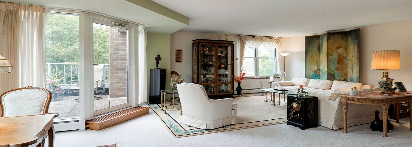 Rosepointe Independent Senior living room view
