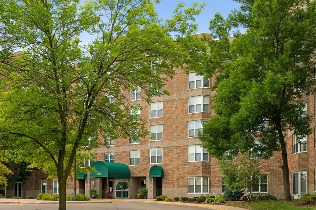 Senior Apartments in Roseville